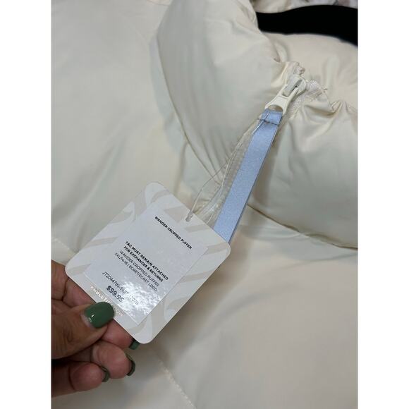 Fabletics Puffer Wander Cropped Womens Jacket Size XXL color: Egret NWT - Picture 10 of 16